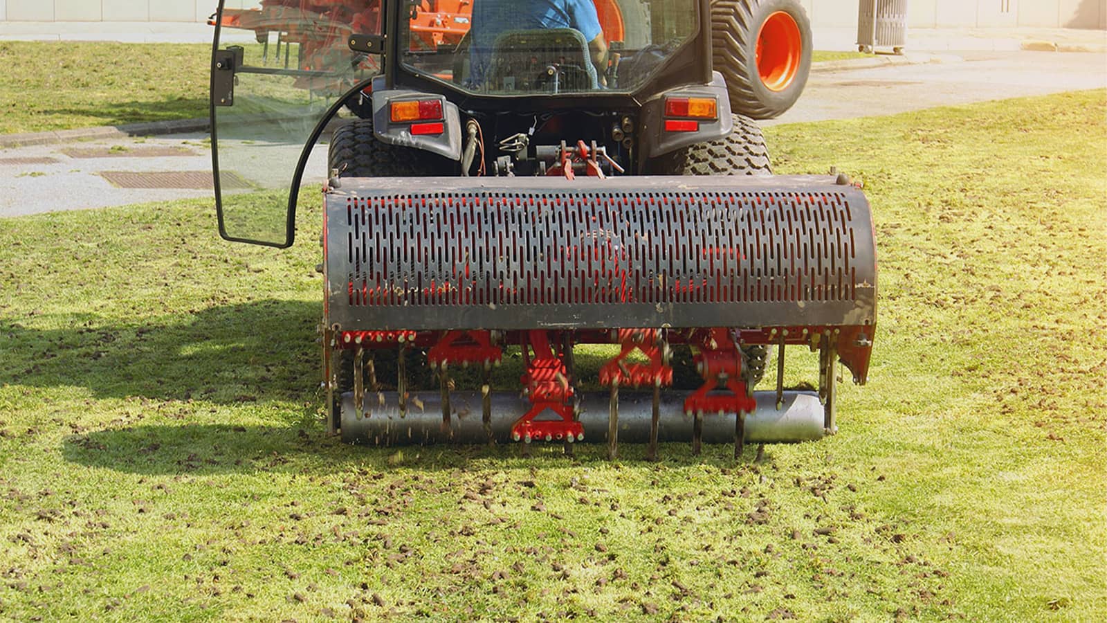 Aeration Aerating The Grass